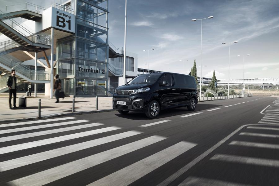  Peugeot e-Traveller 2020 года  (WW) (фото 2 из 29)